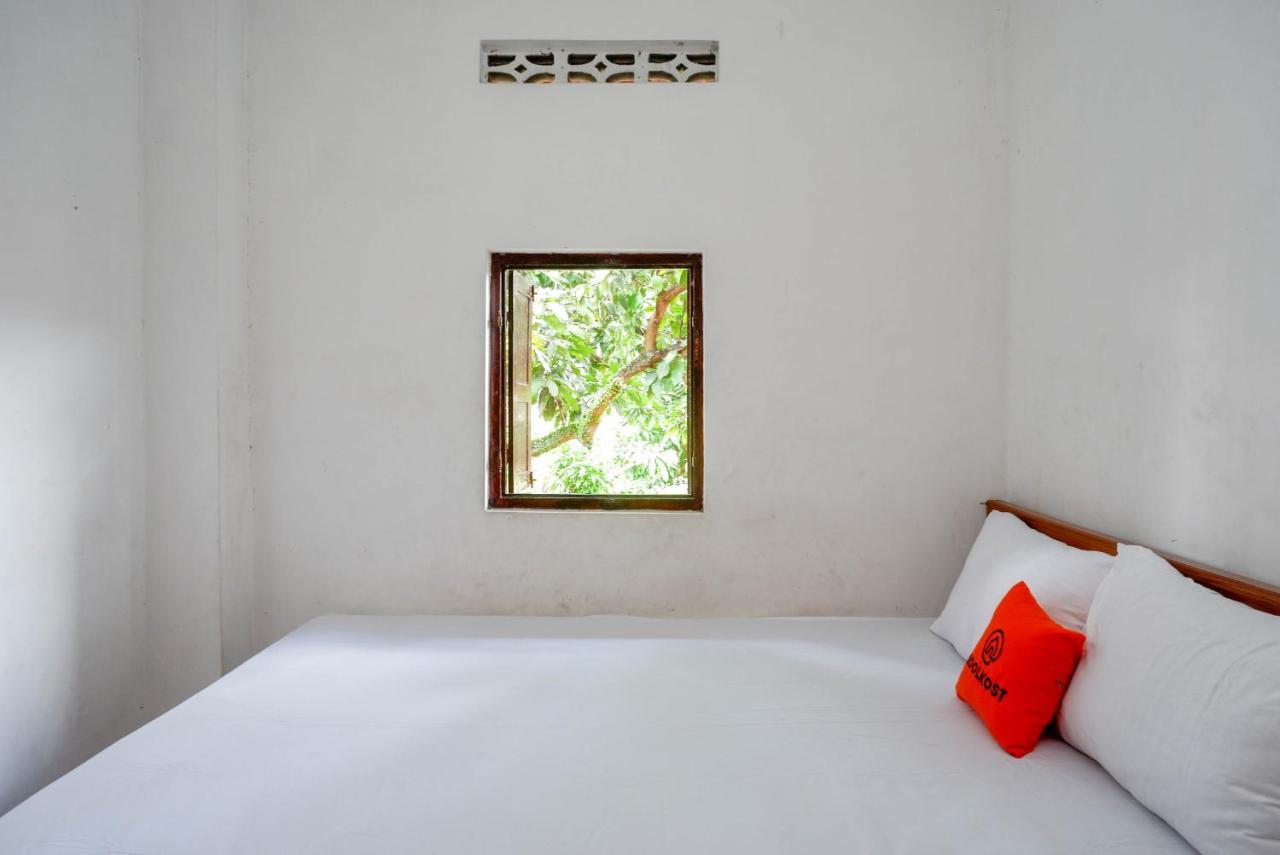 Koolkost Syariah Near Malioboro Area Hostel Γιογκιακάρτα Εξωτερικό φωτογραφία